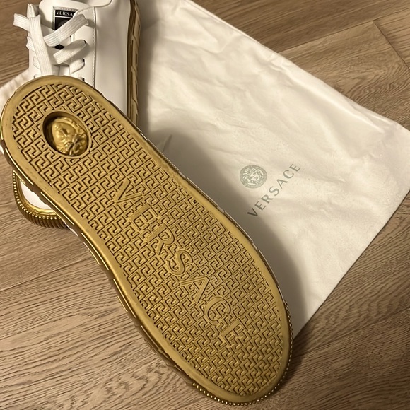 Versace GRECA SNEAKERS - Picture 3 of 3